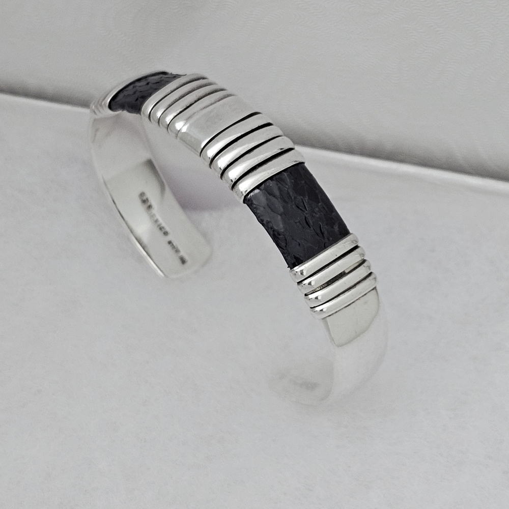 Silpada Super Rare Sterling Silver Black Snakeskin Heavy Cuff  EB430/B0430 - Picture 5 of 16